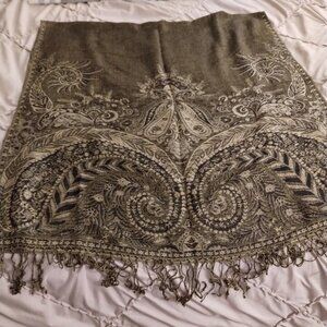 NEW NEVER WORN PASHMINA SHAWL or SCARF